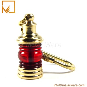 Porte-clés lanterne bateau nautique en laiton antique porte-clés multi-design en métal cadeau de promotion - Product Image 4