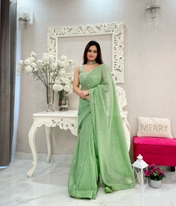 Calidad de exportación India Hermosa ropa ocasional Alta demanda Premium Georgette Saree Blusa con Secuencia Trabajo Mujer Moda - Product Image 2