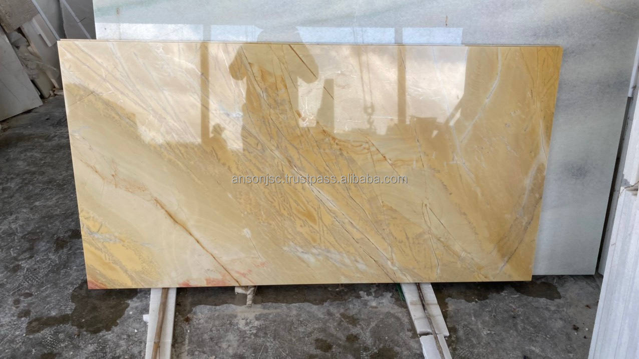 สีเหลือง