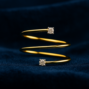 Bague spirale tendance pour femme en or massif 14K/18K avec diamant de laboratoire, design à trois tours, cadeau d'anniversaire - Product Image 4