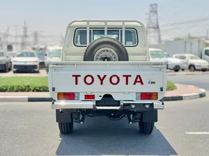 LANDCRUISERS LC79 2025 DE ALTA CALIDAD, 4x4, DOBLE CABINA, 2.8 LITROS DIÉSEL, MANUAL, EN PERFECTO ESTADO, IMPECABLE, MEJOR OFERTA - Product Image 2