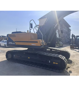 Excavatrice sur chenilles Hyundai 225 d'occasion, 22 tonnes, prix avantageux, à vendre. - Product Image 3