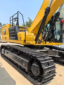 Excavadora CAT 336 Amarilla sobre Orugas, Equipo de Construcción - Product Image 5