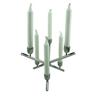 Bougeoir décoratif de Noël à 5 bras en métal bougeoir gris pour la maison et la décoration de table à la main - Product Image 4