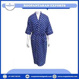 ชุดคลุมชุดกิโมโนผ้าฝ้าย100% ลายดอกไม้สีฟ้าชุดคลุมสำหรับอาบน้ำสายสปาเก็ตตี้ - Product Image 4