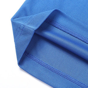 Conjunto de Camiseta y Pantalones Cortos Deportivos Personalizados para Hombre al por Mayor, Conjuntos de Camiseta y Pantalones Cortos de Color Contrastante en Existencia - Product Image 6
