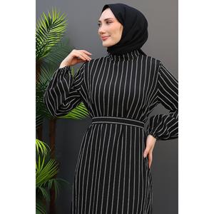 Abito a balze a righe nero - Product Image 5