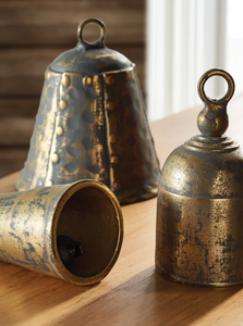 Juego de campanas de vaca modernas de latón AK de 3 campanas individuales con campanas atractivas de estilo Vintage con acabado rústico para decoración de Navidad - Product Image 3