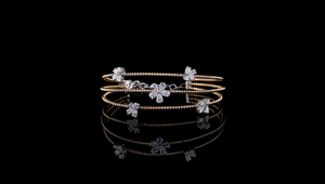 สร้อยข้อมือเพชรทรงลูกแพร์ประดับเพชรแล็บเกรดพรีเมียม ดีไซน์หรูหรา สวยงามโดดเด่น ของขวัญสุดหรูสำหรับผู้หญิง - Product Image 2