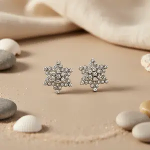 Pendientes de Plata Vintage con Forma de Copo de Nieve para Mujer, Joyería Romántica de Cristal con Perlas y Diamantes para Bodas y Fiestas - Product Image 1