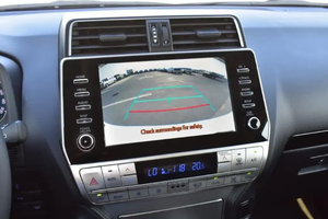 2024 Prado VX 2.8L Diésel 4x4 Automático SUV de 5 Plazas con Control de Crucero Adaptativo (ACC) y Llantas de Aleación R18 Usado, Volante a la Izquierda - Product Image 5