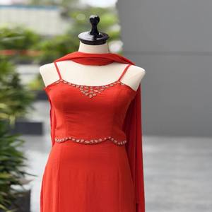 Vastra georgette เสื้อทำงานเพชรกับกระโปรงตัดปลาเย็บอย่างเต็มที่เสื้อเบลาส์ขอบเอวปรับได้และ dupatta - Product Image 2