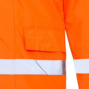Chaqueta de seguridad para hombre ligera y transpirable diseñada para la seguridad en el trabajo y la facilidad de movimiento - Product Image 5