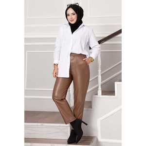 Pantalones Casuales de Cuero Color Bronceado con Cintura Elástica, Opciones de Cintura Alta y Media, Estilo Lápiz, Tela con Efecto Arrugado, Mezcla de PU - Product Image 1