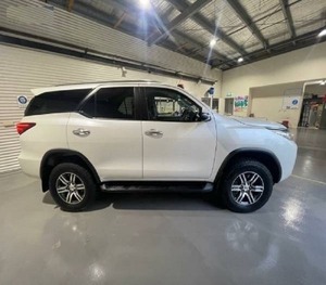 UTILISÉ RHD ***/LHD 2018 T **** oyo taaasss For-tuner GXL - Product Image 3