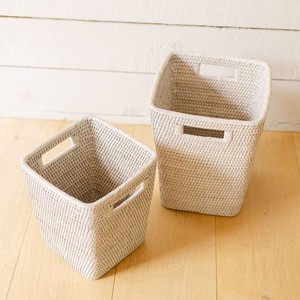 TienPhong Vente en gros Poubelle carrée en rotin avec poignées encastrées-Poubelle naturelle tissée à la main pour salle de bain, chambre et bureau - Product Image 2