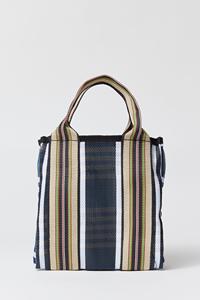 Mini sac à main avec logo personnalisé pour femmes en nylon recyclé et sac en maille tissée PP réutilisable avec étiquette à rayures Style de dame à la mode - Product Image 4