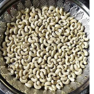 Noyaux de noix de cajou W450 de qualité supérieure crus sans coque Noix de cajou entières blanches Kaju Livraison rapide Emballage personnalisé Service OEM/ODM - Product Image 1