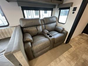 Nouveau 2025 F-o-r-e-s-t R-i-v-e-r P-u-m-a 28BHSS Camping-car, Motorhomes, Maison mobile - Product Image 4