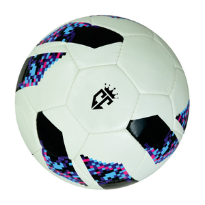 Balones de Fútbol de Diseño Profesional OEM de Alta Calidad y Durabilidad para Entrenamiento Deportivo, Hechos de Cuero, Personalizables, Precio Razonable - Product Image 2