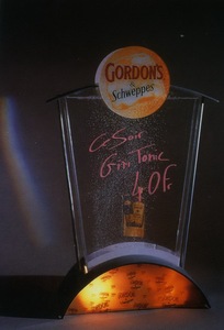 Letrero LED acrílico personalizable con iluminación vibrante para negocios y eventos especiales Ideal para pantallas llamativas - Product Image 6