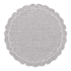 Mantel individual de lino bordado decorativo con calidad de tela suave para la decoración familiar en espacios de cocina domésticos cotidianos - Product Image 1