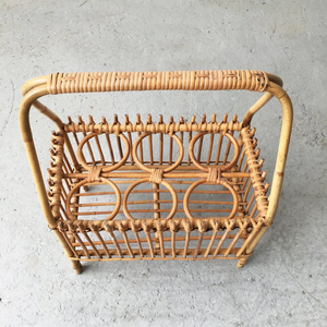 Porte-bouteilles en rotin tissé à la main organisateur de bouteille rustique Boho porte-bouteilles en rotin étagère de rangement décorative pour bouteilles - Product Image 5