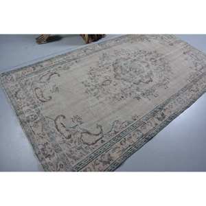 Tapis turc vintage Beige bleu 5.2x9.4 pieds en laine tissée à plat avec motif patchwork pour décorations de salon ou utilisation dans le couloir - Product Image 2
