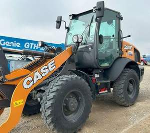 Cargadora Compacta Usada CASE 321F 2024, Mini Dumper con Capacidad de Carga de 50 Toneladas, Motor KUBOTA, Tracción por Orugas - Product Image 3