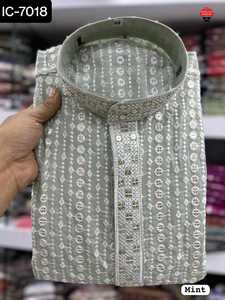 Últimas colecciones de ropa para hombres con bordado pesado y trabajo de secuencia Readymade Premium Rayon Kurta con pijama de algodón Raymond - Product Image 5