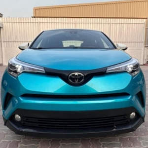 Toyota C-HR d'occasion 2020, transmission intégrale, automatique, conduite à gauche, sièges en cuir, pneus R21, régulateur de vitesse adaptatif, caméra 360°, intérieur clair - Product Image 1