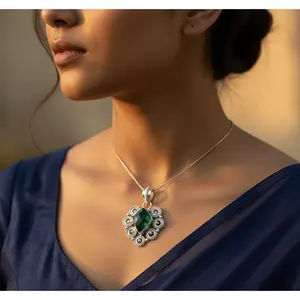 จี้เงินแท้ 925 ทำมือ ประดับพลอยออนิกซ์สีเขียว ตกแต่งด้วยทองคำชมพู ดีไซน์น่ารัก สไตล์ศาสนา สำหรับผู้หญิง เครื่องประดับพลอย - Product Image 1