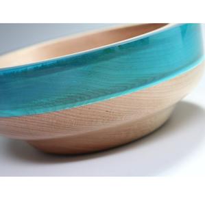 Bol en bois naturel de qualité supérieure, artisanal, décoratif, durable, idéal pour servir des salades, des collations et à la maison - Product Image 1