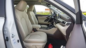 Vehículos Usados de Segunda Mano HyGHLANDER VXR 2.5PHEV Listos para Enviar - Product Image 6