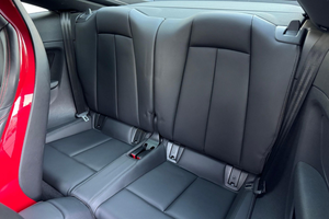 RS T-ur-bo de 5 cilindros, AWD, usado en buen estado. - Product Image 3