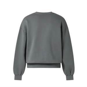 Sweat-shirt à col rond classique pour hommes et femmes avec manches longues idéal pour superposer, se prélasser et Style de rue décontracté - Product Image 2