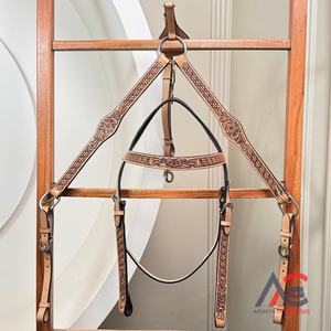 Juego de tachuelas de cuero con herramientas manuales personalizadas y cuello de pecho, juego de tachuelas de caballo occidental para vaquero, Rodeo, sendero, equitación y equipo ecuestre - Product Image 1