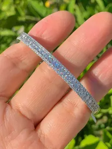 12 CT Baguette Cut Moissanite Tennis Bracelet Or Jaune Plaqué Argent pour Cadeau de Mariage Fête ou Fiançailles - Product Image 3