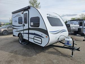 Autocaravanas y Remolques de Viaje PROLITE ESCAPADE Usados en Tendencia - Product Image 1