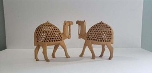 สินค้าแกะสลักทำจากไม้ของขวัญแกะสลักรูปม้าทำด้วยมือสำหรับตกแต่งบ้านดีไซน์ทันสมัย - Product Image 4