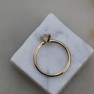 1.35ที่ทำด้วยมือ CT ตัดเบาะไฮบริด Moissanite แหวนเพชรที่โซลิแทร์ตัดออกสี่ขากรงเล็บ certifiedgra ของขวัญแต่งงานที่โรแมนติก - Product Image 3