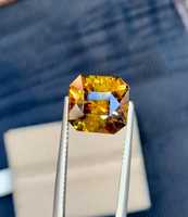 Sphène chromée authentique, pierre précieuse de laboratoire à coupe coussin, à feu arc-en-ciel, certifiée 200g, pour bijoux élégants et designs thérapeutiques, Sun Fire
