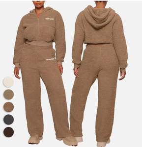 Haute qualité personnalisé grande taille Sherpa polaire zippé sweat à capuche pour femme survêtement d'hiver 2 pièces pantalon de survêtement à jambe large ensemble de sweat à capuche pour femmes - Product Image 1