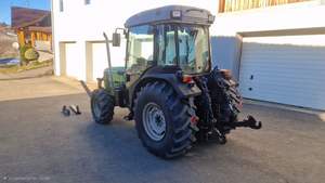 รถแทรกเตอร์ฟาร์ม Agroplus S100 ขับเคลื่อน 4 ล้อ Deutz Fahr 70 แรงม้า 120 แรงม้า ระบบไฮดรอลิกหน้า พร้อมอุปกรณ์ต่อพ่วงแบบ Cat ขายคุณภาพพรีเมียม จัดส่งรวดเร็ว - Product Image 3