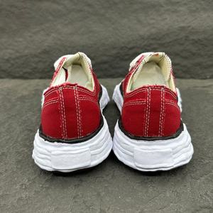 Zapatos de Lona Personalizados con Hebilla de Diseño, Transpirables, Retro, Rojos, Modernos, Unisex, para Caminar - Product Image 6