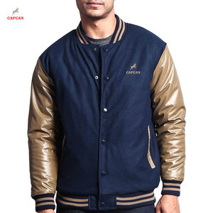 Veste d'hiver de style universitaire classique, confortable, construction solide, col montant, logo frontal, écologique, légère, texture lisse - Product Image 1