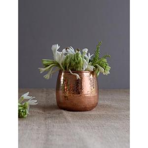 Jarrón de Metal con Textura de Inspiración Vintage para Decoración Clásica del Hogar y Exhibición de Flores Elegante con Detalles Artísticos - Product Image 1