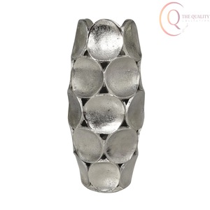 Elegant Metal Tabletop <b>Decorative</b> <b>Vase</b> for Homes and Offices, Ideal for Enhancing Table Décor and Interior Styling - Product Image 6