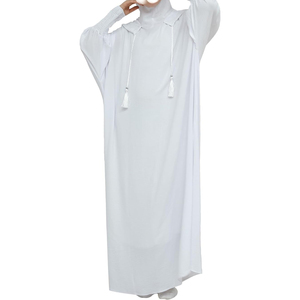 Vente en gros Abaya Bisht modeste de luxe pour femmes Tailles personnalisées Couleurs unies Élément de mode simple Mousseline de soie basique traditionnelle - Product Image 6