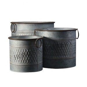New Attractive Design Garden Decorative Planters Superior Quality Hammered Green Plant With Handle Garden Decor - Product Image 1